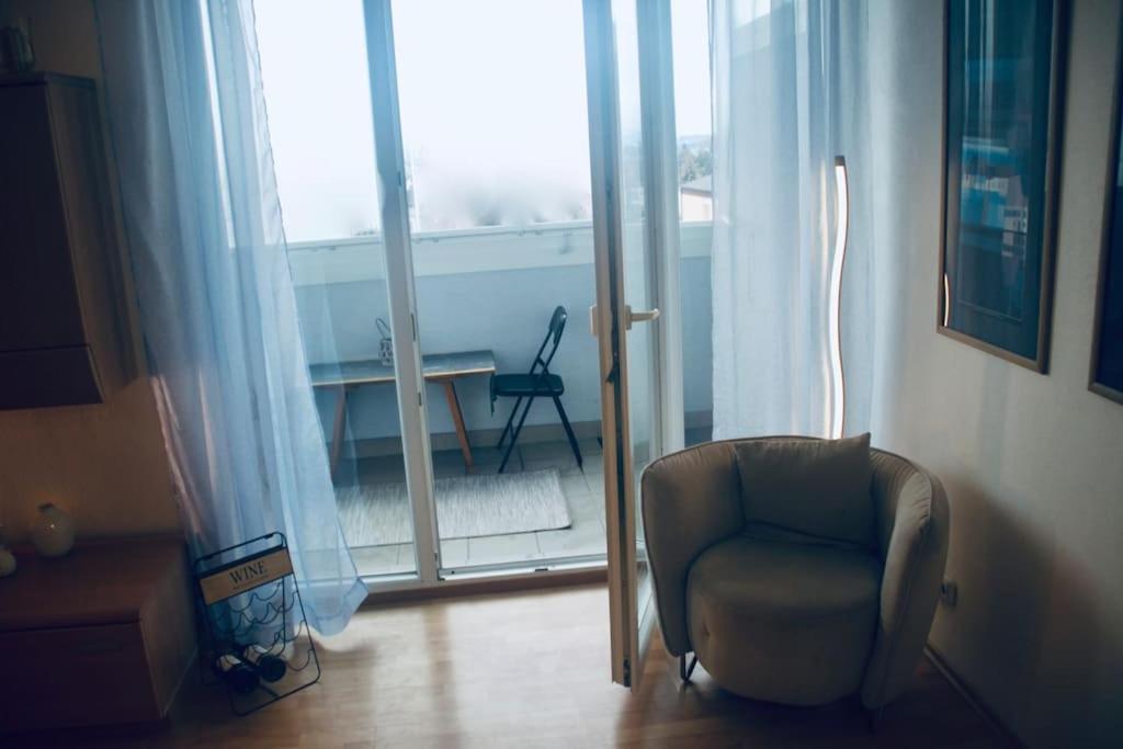 Jasmine Apartment - Free Parking - City Center - Skibus - Tatralandia 5Km Liptovský Mikuláš Екстериор снимка