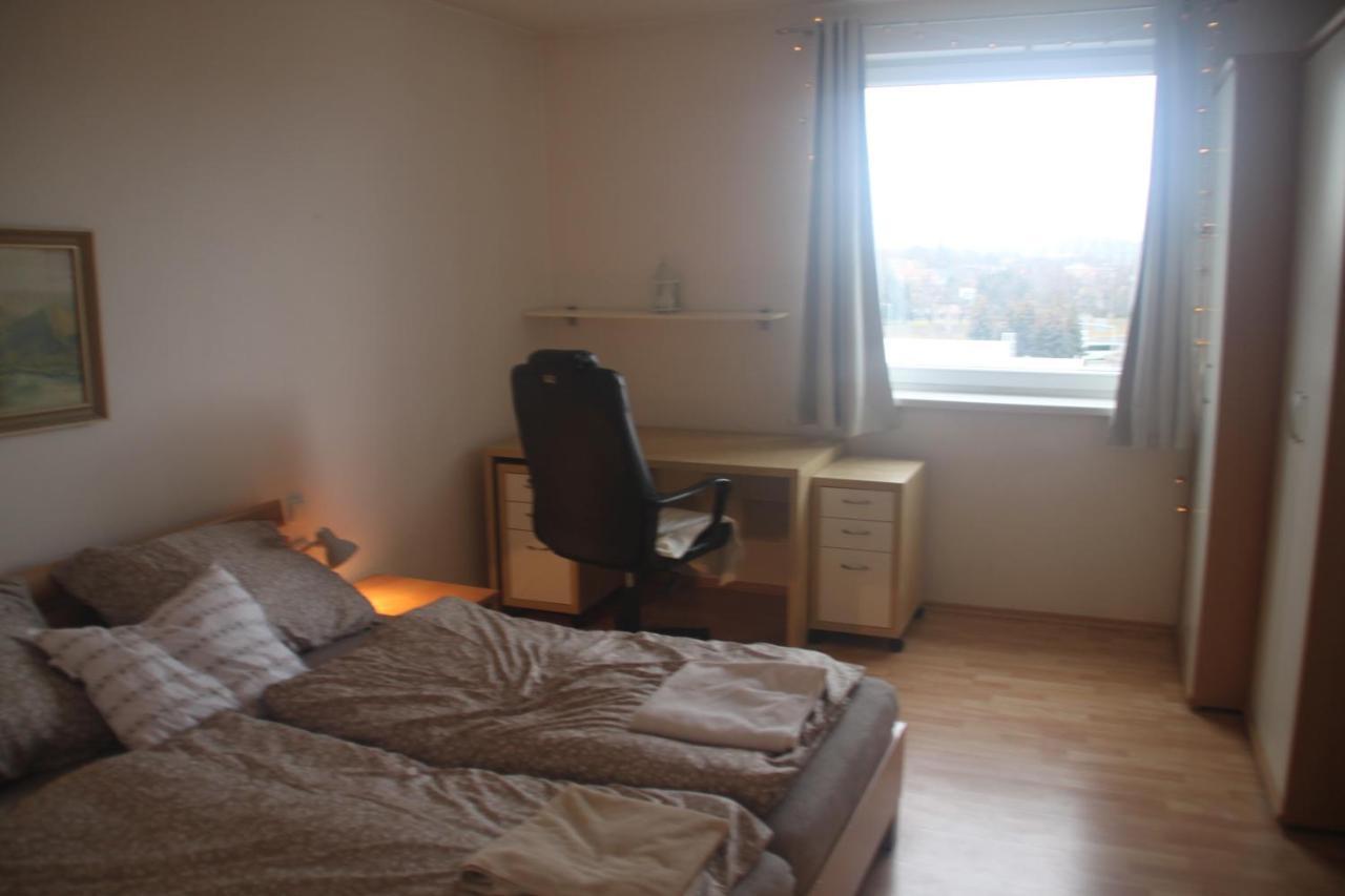 Jasmine Apartment - Free Parking - City Center - Skibus - Tatralandia 5Km Liptovský Mikuláš Екстериор снимка