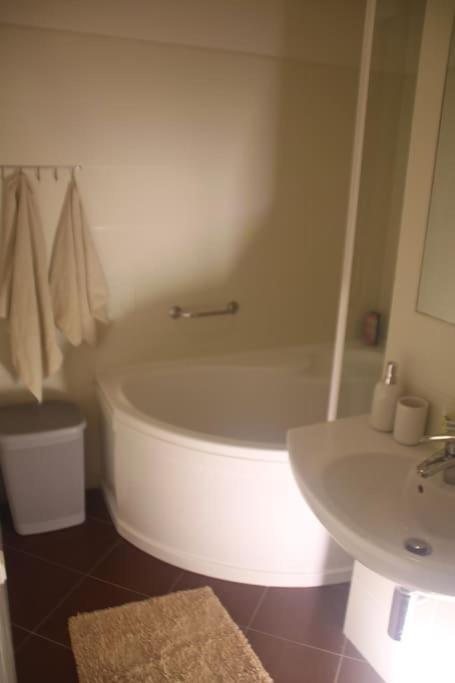 Jasmine Apartment - Free Parking - City Center - Skibus - Tatralandia 5Km Liptovský Mikuláš Екстериор снимка